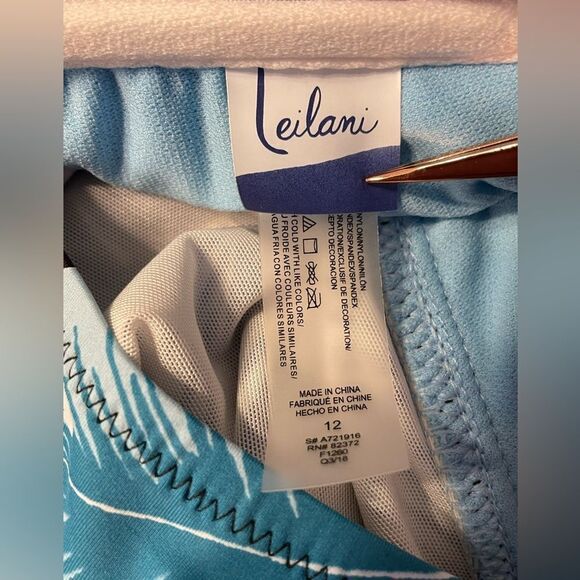 Leilani Halter Swimsuit Top 12 - Picture 8 of 8